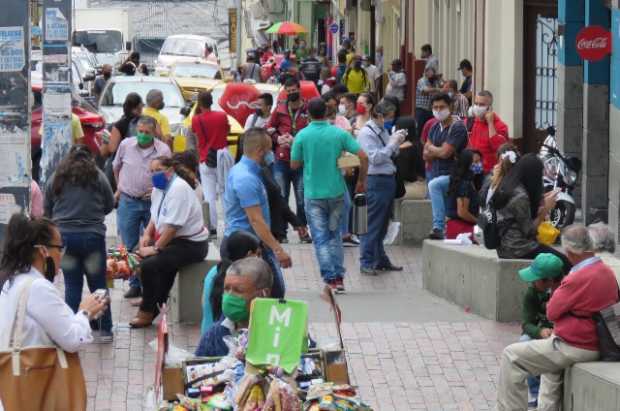Dos muertes y 67 casos nuevos de covid-19 este jueves en Caldas