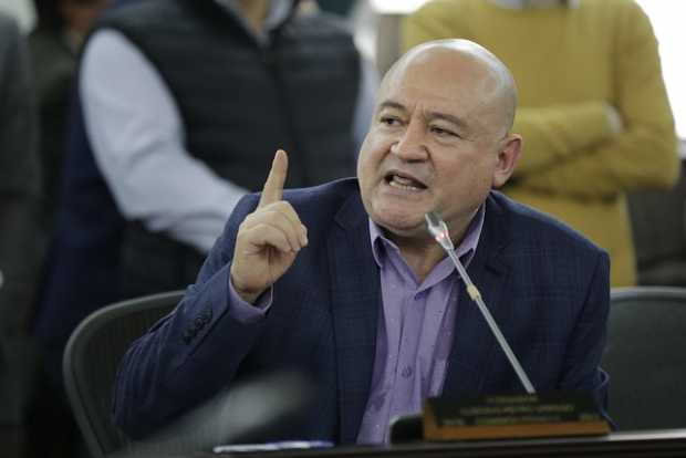 Julián Gallo, senador del partido FARC, se atribuye la ejecución del asesinato Álvaro Gómez Hurtado
