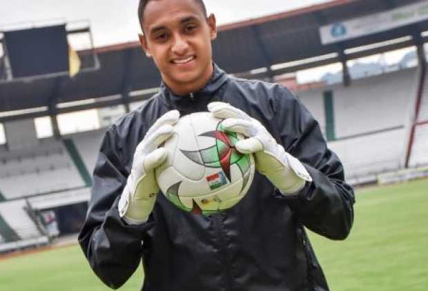 Sergio Román está que se juega del clásico con el Pereira