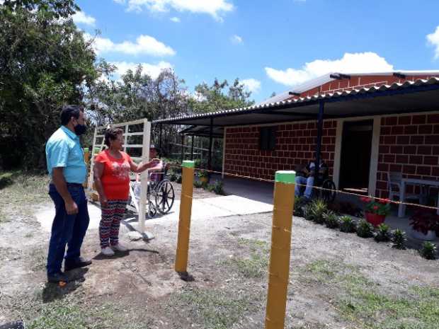 Entregan vivienda en Aranzazu