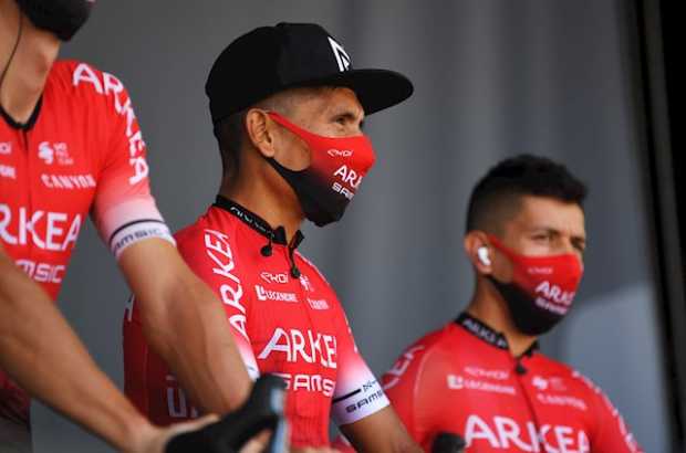 Dos detenidos en la investigación abierta contra el Arkéa, equipo de Nairo Quintana, por dopaje