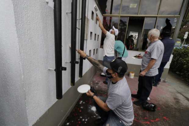 Ciudad de la Noche reconstruye CAI de El Cable en Manizales