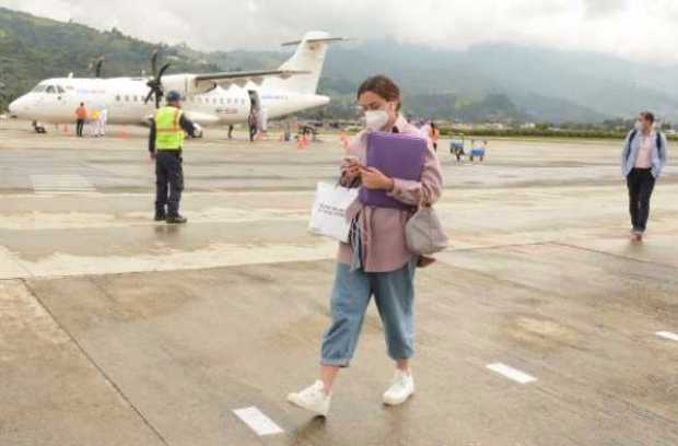 El primer avión de Easyfly, proveniente de Bogotá, arribó al aeropuerto a las 10:15 a.m. con 35 pasajeros.