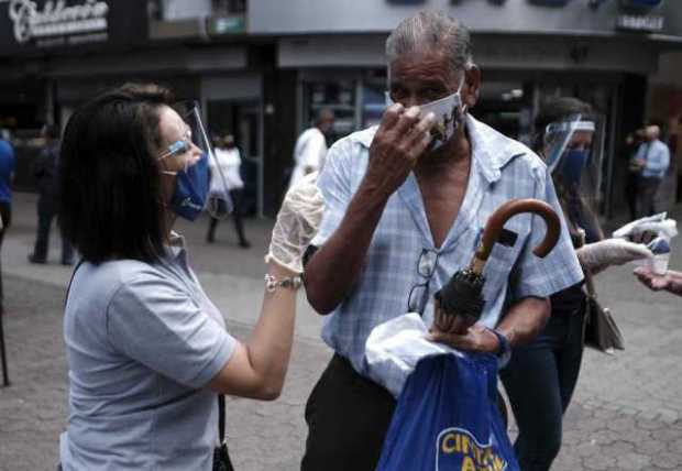 Colombia supera los 750 mil casos de covid-19 con 6 mil 526 contagios nuevos