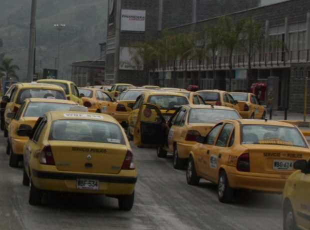 Los taxis de Manizales tendrán jornadas gratuitas de desinfección