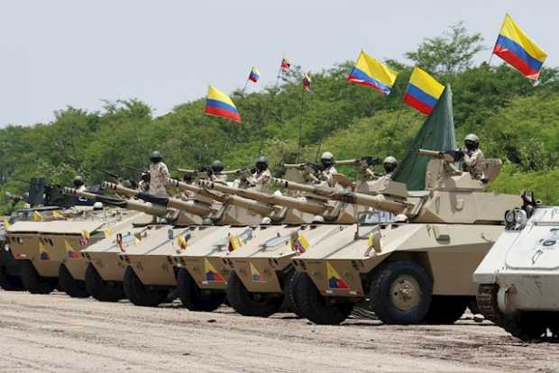 Colombia realiza un ejercicio militar en una región de frontera con Venezuela Colombia realiza un ejercicio militar en una región de frontera con Venezuela