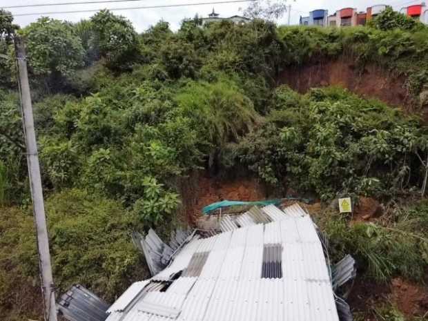 Una persona atrapada tras deslizamiento en Anserma 