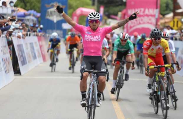 Juan Esteban Guerrero, de Colnago, ganó la sexta etapa de la Vuelta de la Juventud