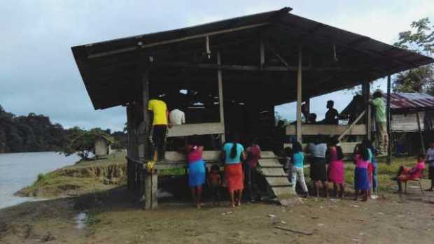 1.227 personas fueron desplazadas y 450 están confinadas en el Chocó