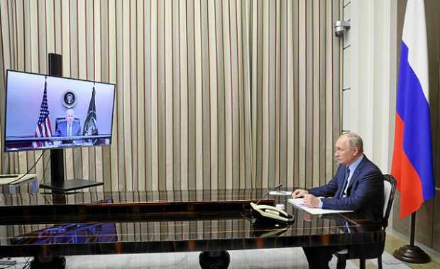 Foto | EFE | LA PATRIA    Putin dice a Biden que OTAN es la responsable de tensión en Ucrania.