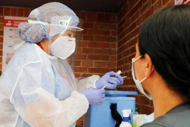 Colombia suma 3.022 casos nuevos y 32 fallecimientos por la covid-19 Colombia suma 3.022 casos nuevos y 32 fallecimientos por la covid-19