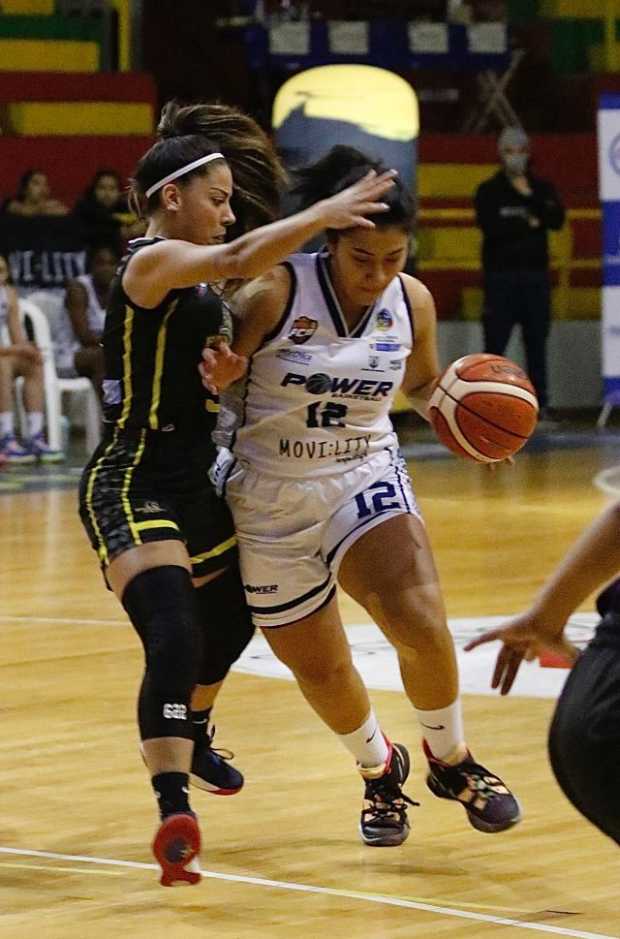 Power Manizales le ganó anoche Hormigas de Santander en la Liga Femenina de Baloncesto