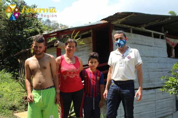 Entregarán dos nuevas casas en Anserma