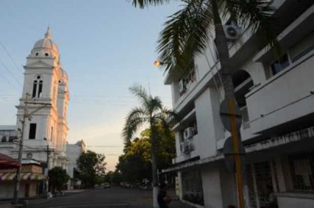 Alerta roja hospitalaria en La Dorada: desde mañana hay toque de queda nocturno