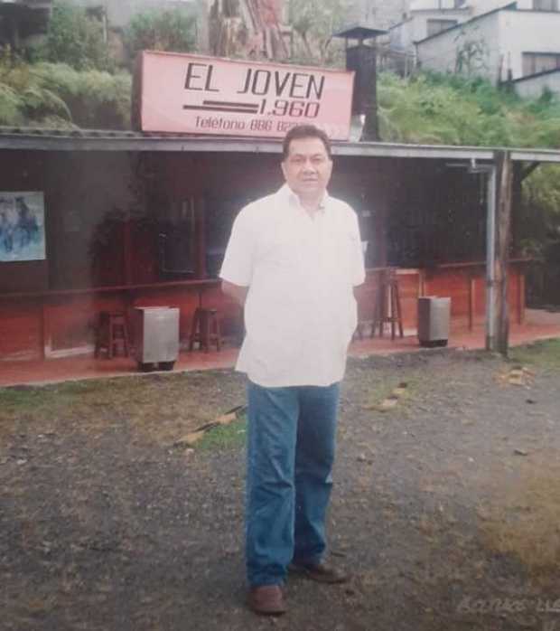 Perros El Joven, en Manizales, se quedó sin su fundador: Julio César López