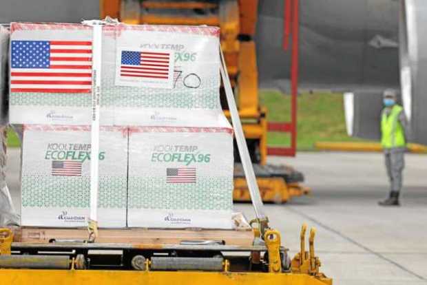 Foto | EFE | LA PATRIA El 1 de julio, Colombia recibió 2,5 millones de vacunas contra la covid-19 de la farmacéutica Janssen que