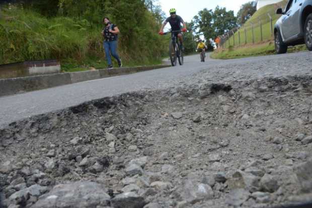 Calles de Manizales, ¡qué calvario con tanto hueco!