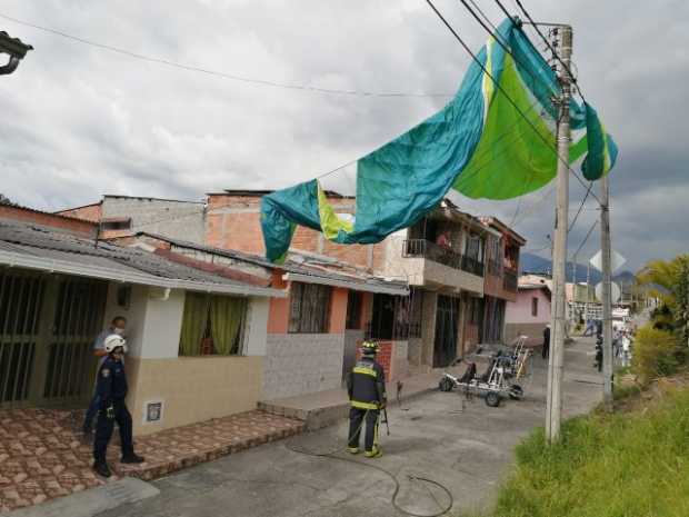 Los atajó la cuerda de la luz: accidente de paramente en La Enea 