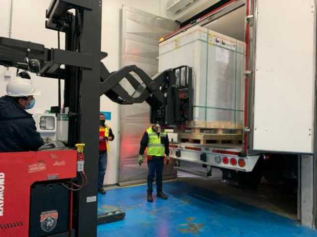 Muertos por covid-19 bajan 5% en Colombia Muertos por covid-19 bajan 5% en Colombia