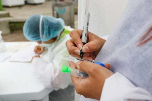 Realizan jornada gratis de toma de pruebas covid-19 en Manizales