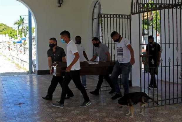 Colombia registra 7.395 nuevos contagios en medio de alza de casos de covid Colombia registra 7.395 nuevos contagios en medio de alza de casos de covid