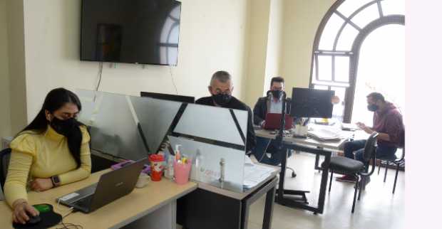 Piden afinar bioseguridad en la Gobernación de Caldas Piden afinar bioseguridad en la Gobernación de Caldas