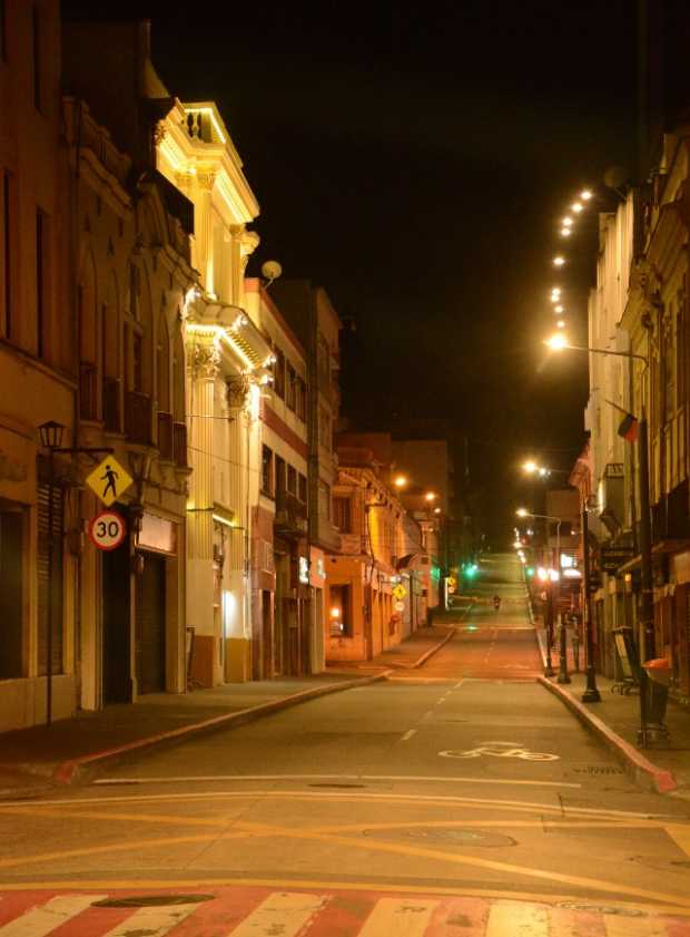 Fue un año en que se rompió lo cotidiano: tres personas hablan de lo positivo y negativo de la pandemia Fue un año en que se rompió lo cotidiano: tres personas hablan de lo positivo y negativo de la pandemia