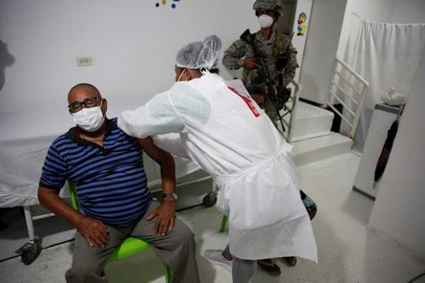 Colombia reporta 165 muertos por covid-19, la cifra más alta desde el 20 de febrero Colombia reporta 165 muertos por covid-19, la cifra más alta desde el 20 de febrero