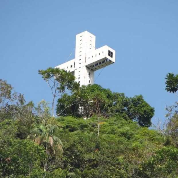 La Santa Cruz en el cerro La Iguana.