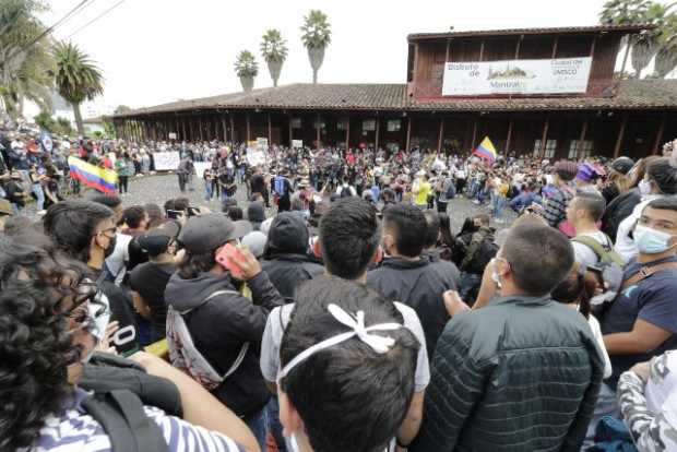 A causa de las manifestaciones pacíficas en la Avenida Santander, Alcaldía recomienda vías alternas  