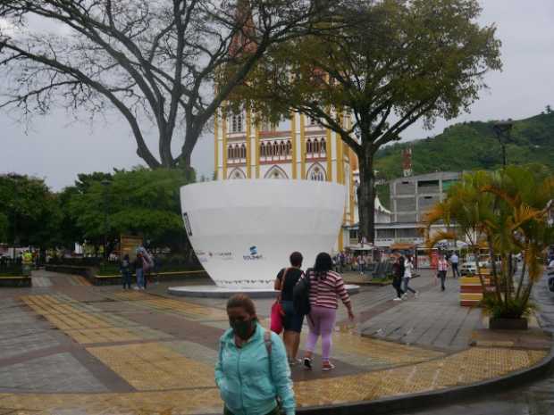 La taza más grande del mundo en Chinchiná tendrá nuevo atractivo