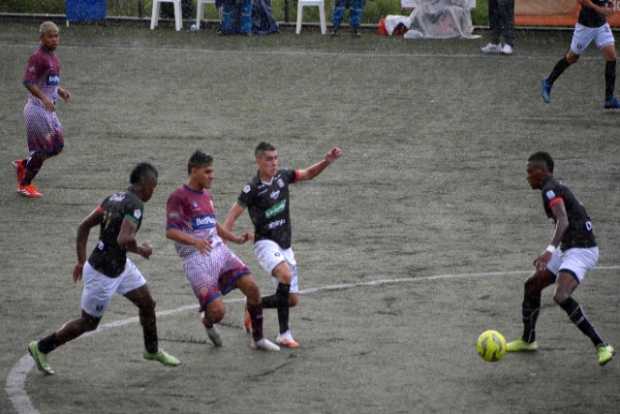 El empate 0-0 entre La Red BetPlay Semenor yel Once Caldas B.