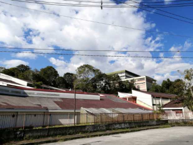 Negociación por predios del INEM y U. de Caldas, en pie