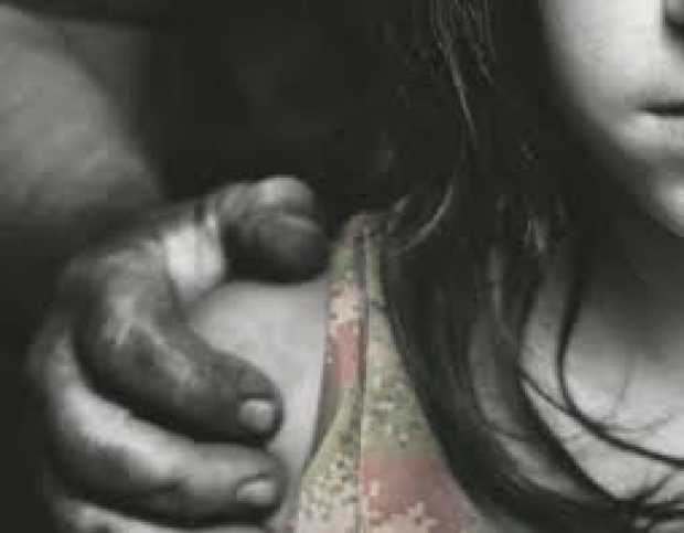 Pedófilo acecha a niñas en Manizales Pedófilo acecha a niñas en Manizales