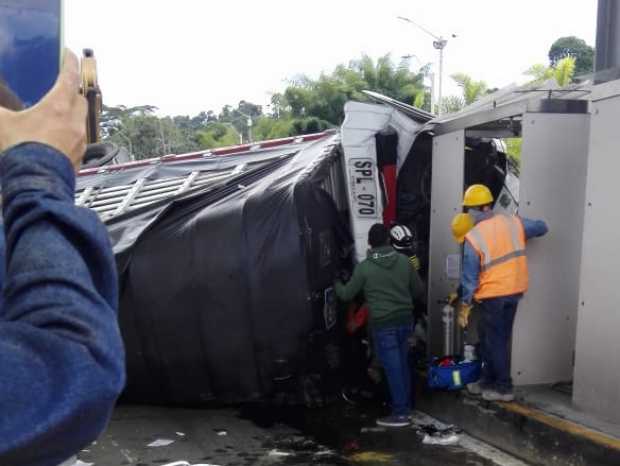 Falleció ayudante de camionero en accidente que se presentó esta tarde en Tarapacá II