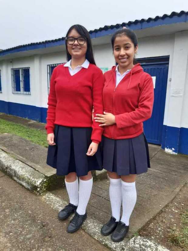 Eliana y Paula ganan elecciones escolares en el colegio Santa Teresita de San José (Caldas)