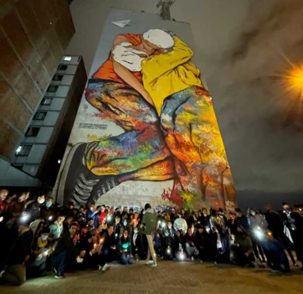 El último beso de Héctor Fabio Zamora se pintó en mural 