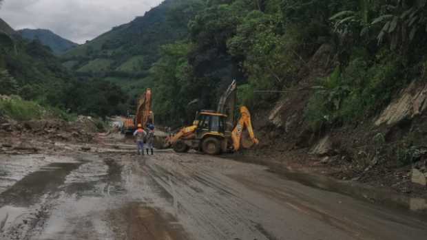 Habilitan paso por el tramo La Pintada-La Felisa en la vía Manizales-Medellín