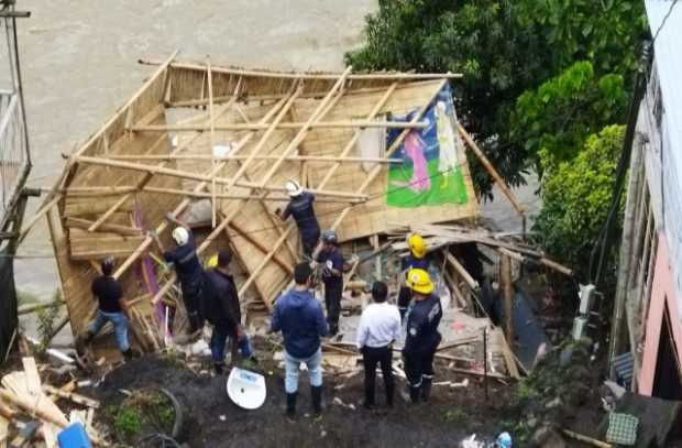 Dos casas afectadas por derrumbe en Arauca (Palestina)