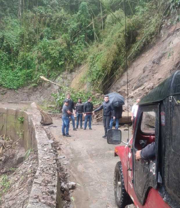 Ojo a los derrumbes en las vías del oriente de Caldas