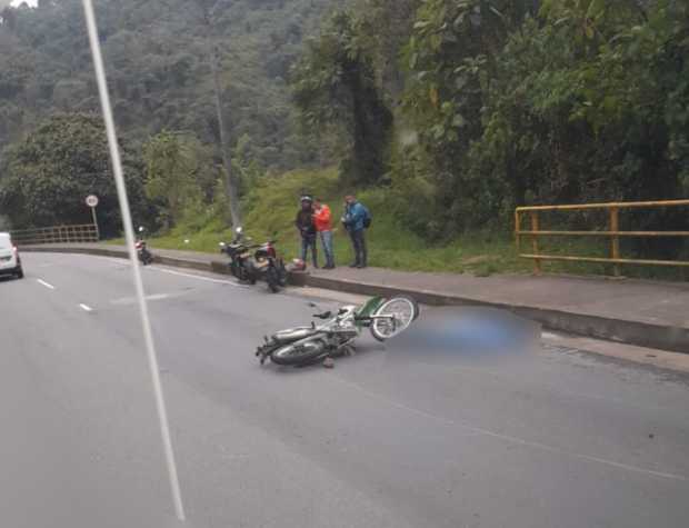Un peatón muere al ser atropellado por motociclista en la vía Panamericana Un peatón muere al ser atropellado por motociclista en la vía Panamericana
