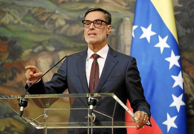 El canciller venezolano, Félix Plasencia, criticó la participación de Colombia en encuentro de la Celac. 