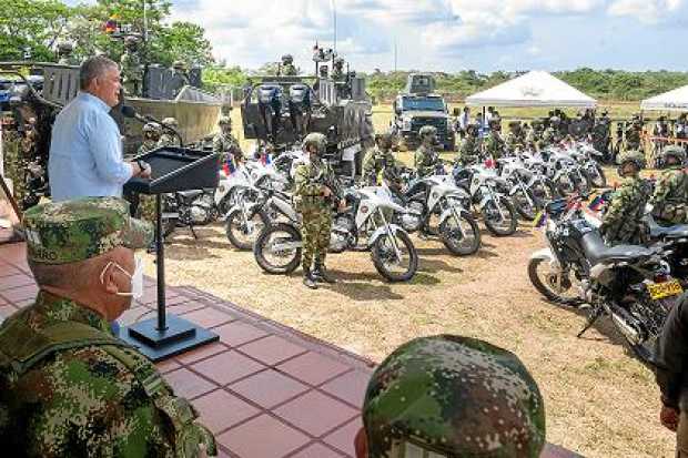 El presidente Iván Duque visitó a Arauca y anunció una operación contra las guerrillas del Eln y disidencias de las Farc.