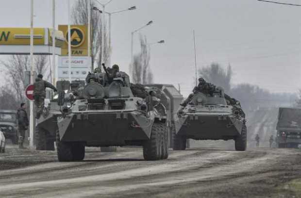 Las tropas rusas avanzan hacia Ucrania