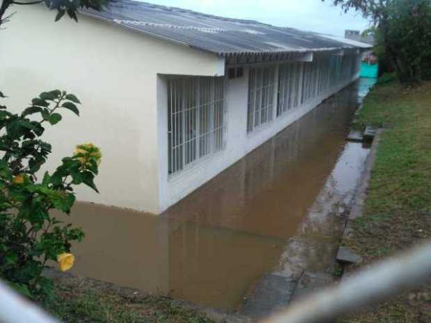 Se inundó la Escuela Pío XII de Riosucio