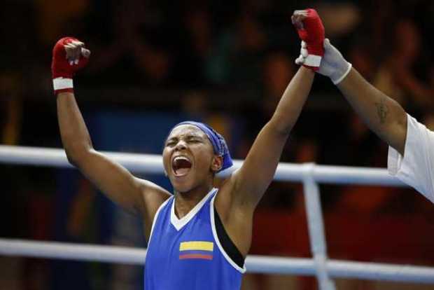 Ingrit Valencia de Colombia celebra, al ganar ayer la medalla de oro en boxeo peso mosca 48-51kg femenino en los XIX Juegos Boli