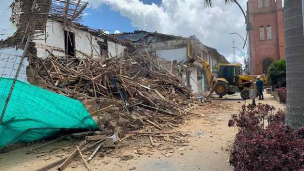 Otra vivienda fue demolida en la Plaza de Robledo en Anserma 