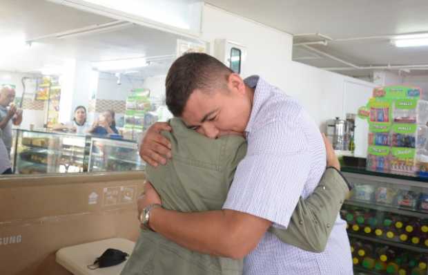 Manizaleño recuperó su dinero y sus planes: panadero se encontró la plata y la devolvió Manizaleño recuperó su dinero y sus planes: panadero se encontró la plata y la devolvió