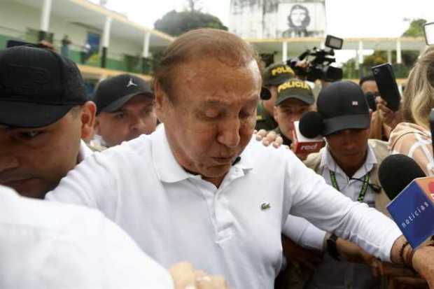 Rodolfo Hernández acepta curul en el Senado