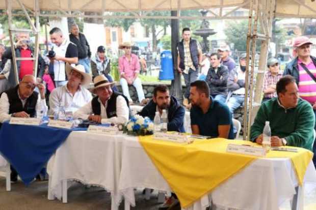 Las vías, tema central de  la Asamblea de Caldas en Aguadas